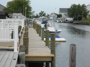 9 Commodore Dr, Brick, NJ 08723