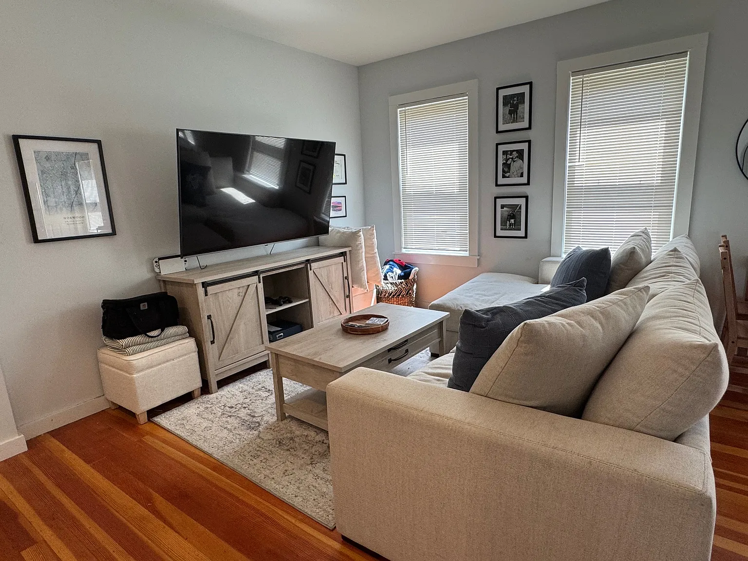 2 bed, 825 sqft, $2,250 — Photo 2