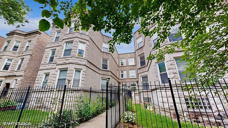 1st image of 841 N Maplewood Ave Unit 2R