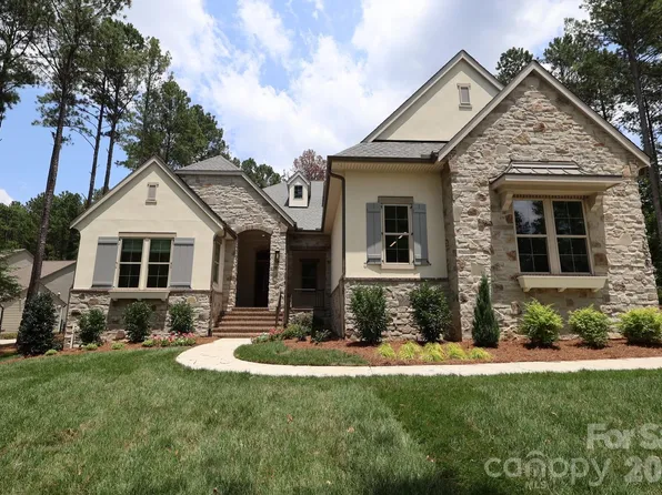 3098 Sherman Dr, Lancaster, SC 29720