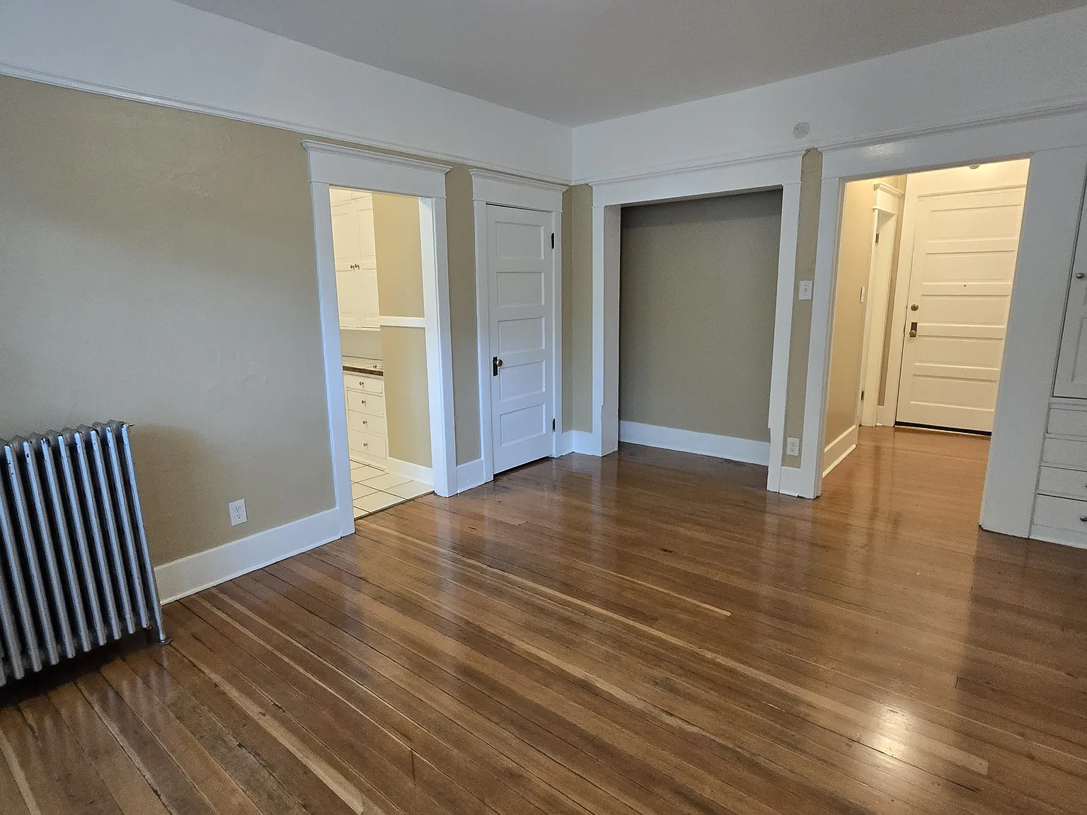 The Delmont — Photo 4