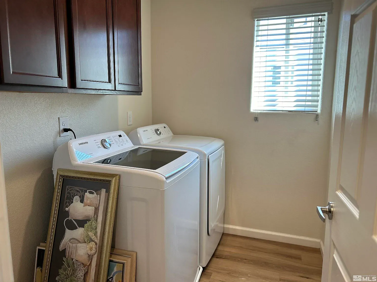 4 bed, 2.5 bath, 1923 sqft, $2,800 — Photo 4