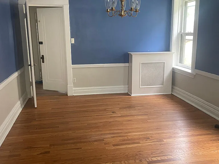 5244 Bancroft Ave #2 — Photo 1
