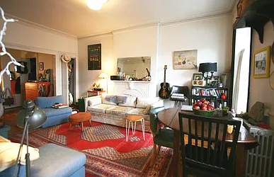 Rented by R New York