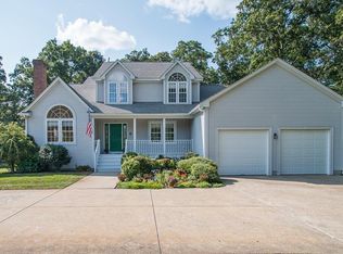 548 Read St, Seekonk, MA 02771