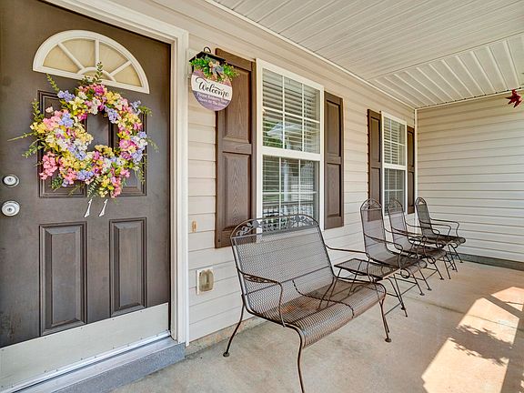 2nd image of 11 Granite Woods Way