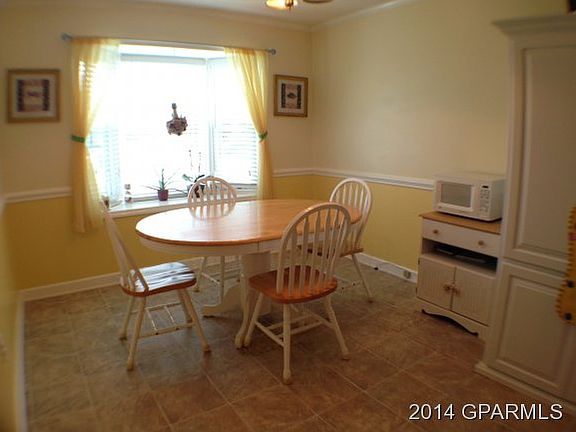 4th image of 110 Southridge Dr
