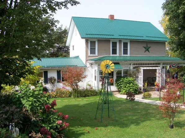 10455 Knox Dale Rd, Brookville, PA 15825