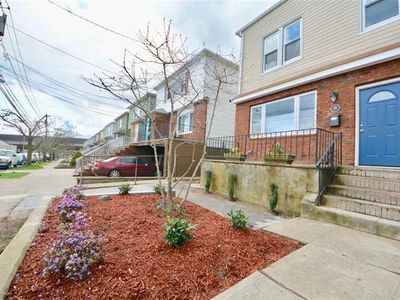 24 E 52nd St, Bayonne, NJ, 07002