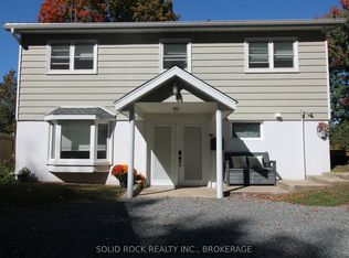 1127 Perry Ln, South Frontenac, ON K0H2L0