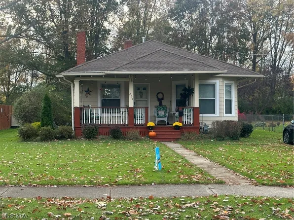 264 N Pleasant St, Oberlin, OH 44074