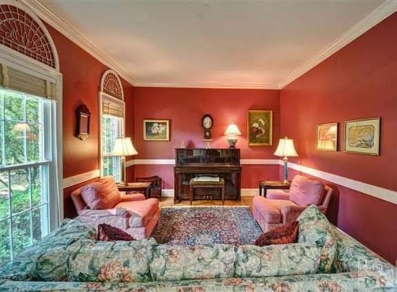5th image of 1313 Lovingston Ln