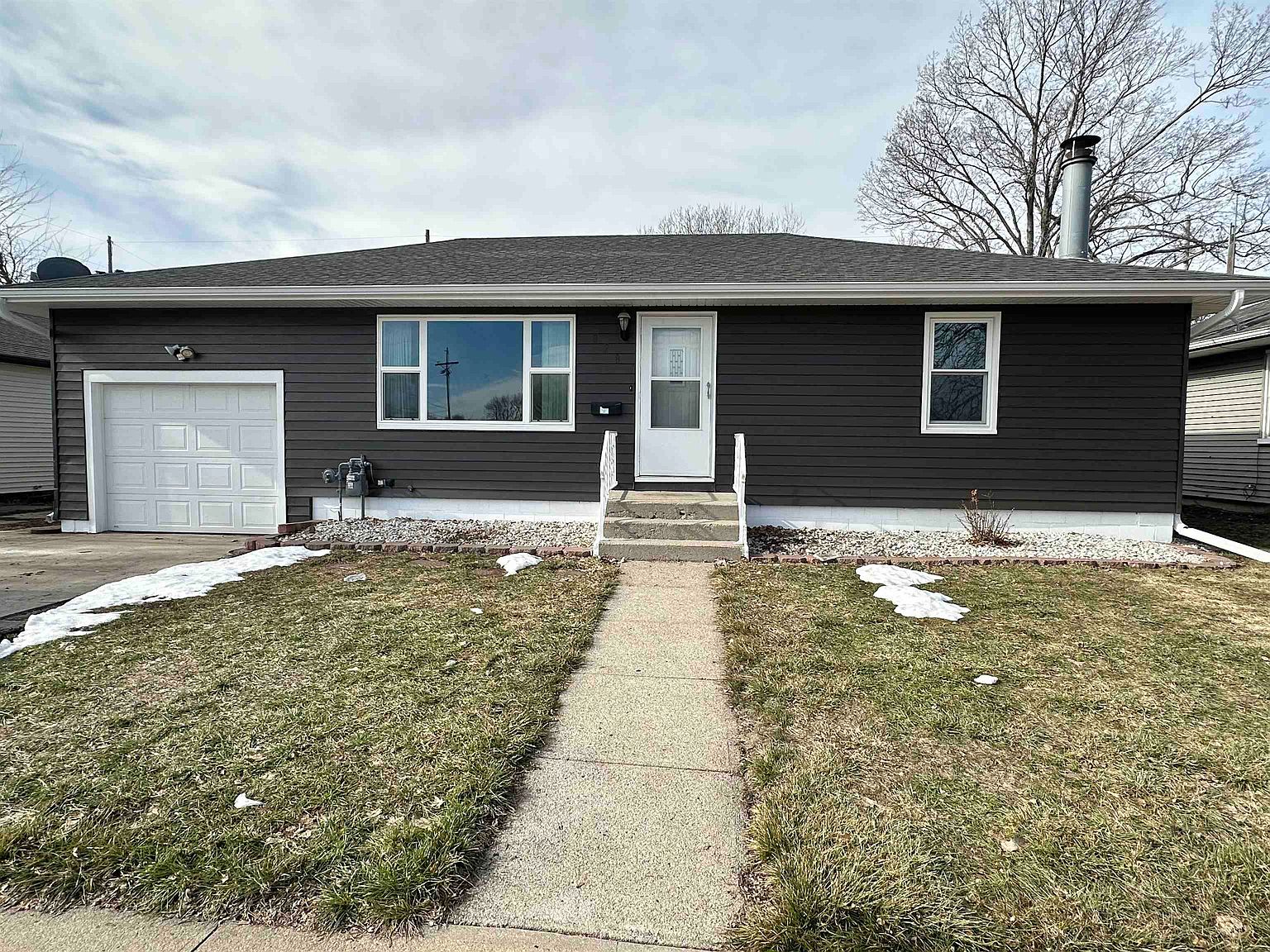 828 S 7th St, Norfolk, NE 68701 | MLS #240049 | Zillow