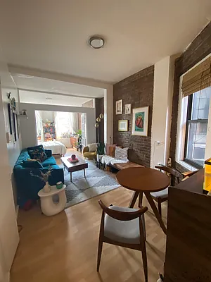 Rented by Mirador Real Estate | media 19