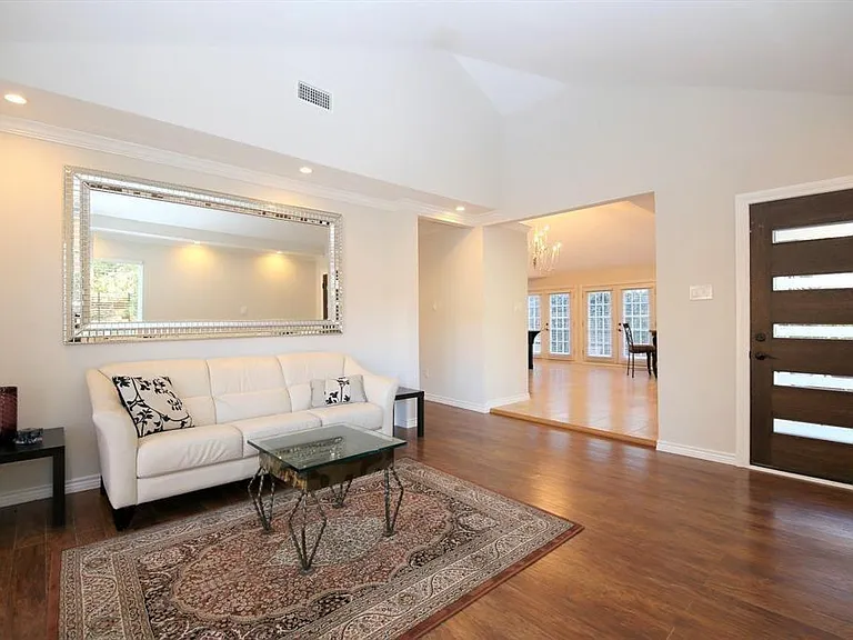 5501 Aspen St — Photo 24