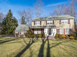 15 Hansell Rd, New Providence, NJ 07974