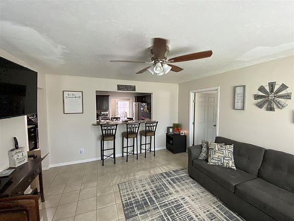 2nd image of 3003 Delicado Dr