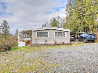 2732 Hamilton Ln, Grants Pass, OR 97527