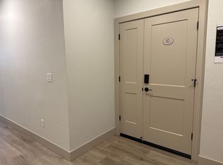 166 N Mountain Ave #166-BC, Ashland, OR 97520