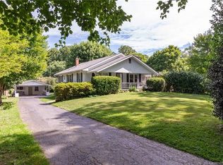 571 Caribou Rd, Asheville, NC 28803