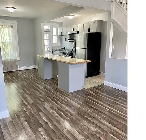 3400 Elmora Ave — Photo 5