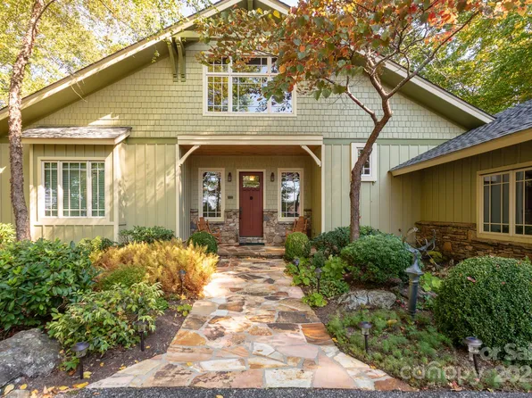 324 Austin Mountain Dr, Burnsville, NC 28714