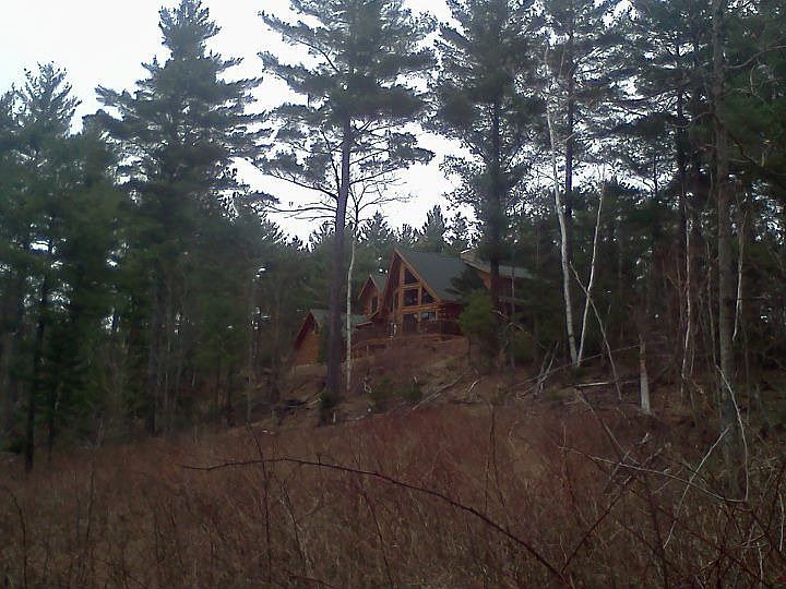 2nd image of 9 Valley Rd