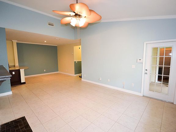 2nd image of 230 Colima Ct Unit 933