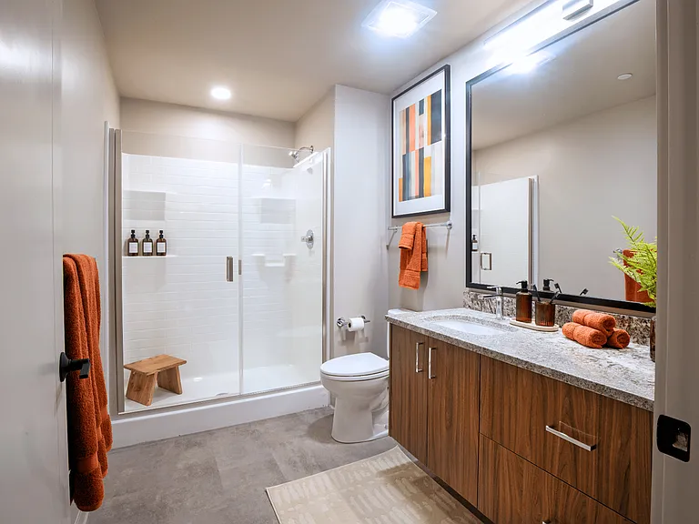 Polaris Bathroom