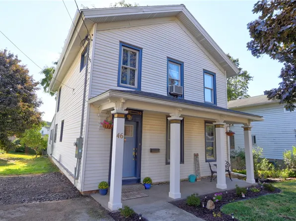 46 Spencer St, Lyons, NY 14489