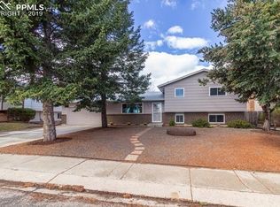 6130 Del Paz Dr, Colorado Springs, CO 80918