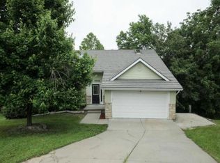 7608 NW 69th Ter, Kansas City, MO 64152