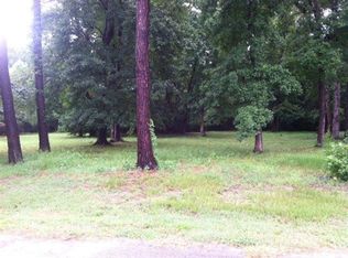2778 Pinecrest Dr SE, Southport, NC 28461