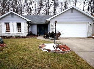 8516 Spring Forest Dr, Fort Wayne, IN 46804