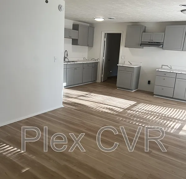 3111 Urban Ave — Photo 2