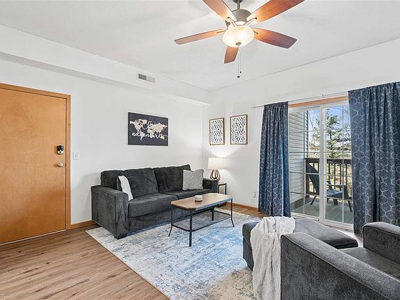 2nd image of 805 Blue Sky Dr Unit 204