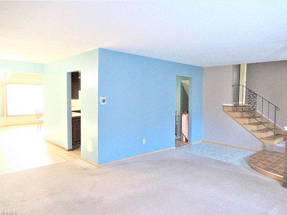 4th image of 3801 Stary Dr