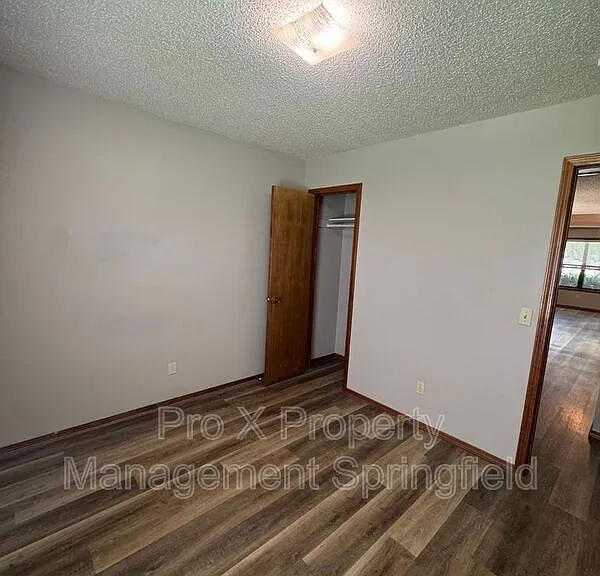 3720 Farm Road 165 — Photo 12