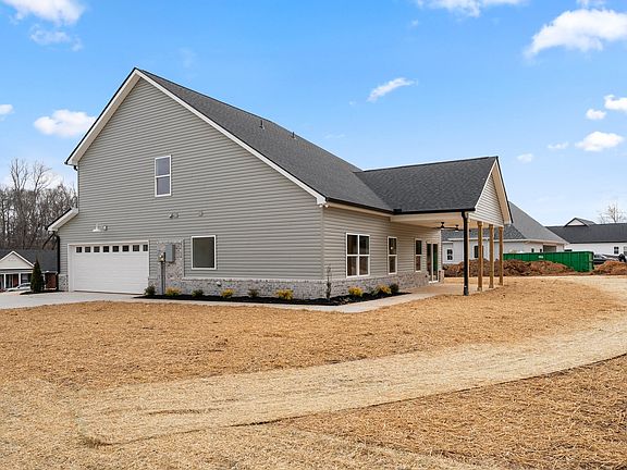 4th image of 288 Woodland Creek Dr