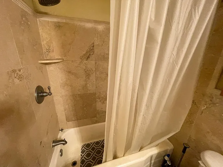 405 Dunwoody St #3 — Photo 15