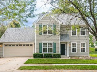 2237 S Sweetbriar Ct, Bloomington, IN