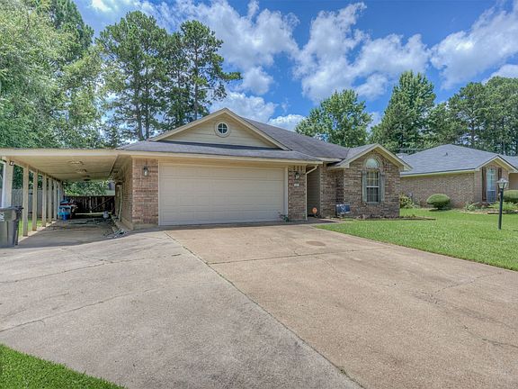 2nd image of 131 Ragan Ln