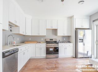 190 Kelton St #1E, Allston, MA 02134