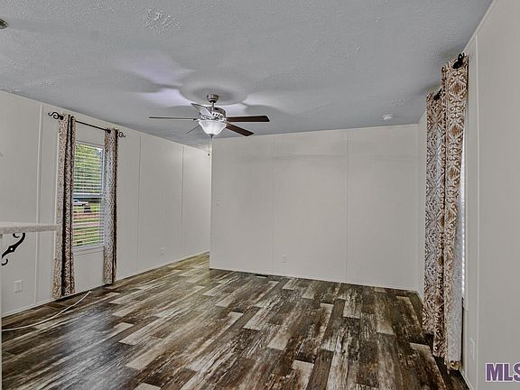 5th image of 14406 Pine Park Dr