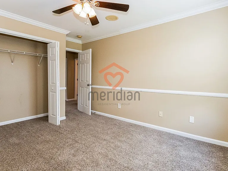 131 Red Leaf Blvd — Photo 15