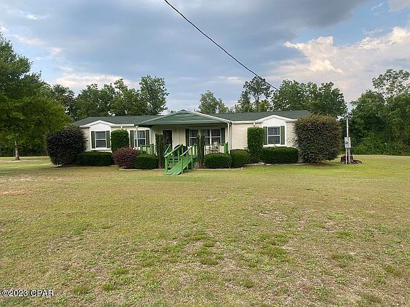 2nd image of 3220 Twin Lakes Dr