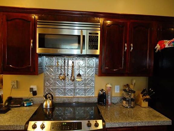 5th image of 501 Rolling Oaks Dr
