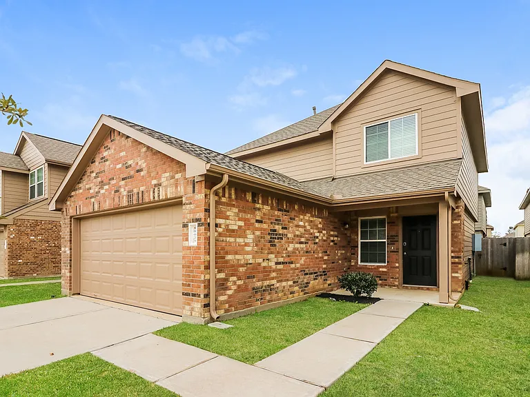 18623 Paddys Creek Trl — Photo 3