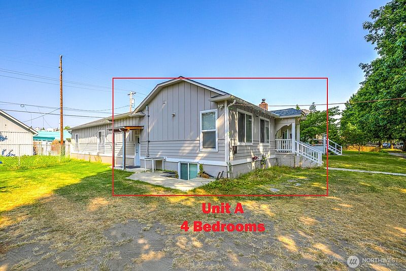 3rd image of 2326 McDougall Avenue
