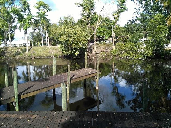 2nd image of 305 Rosemont Dr